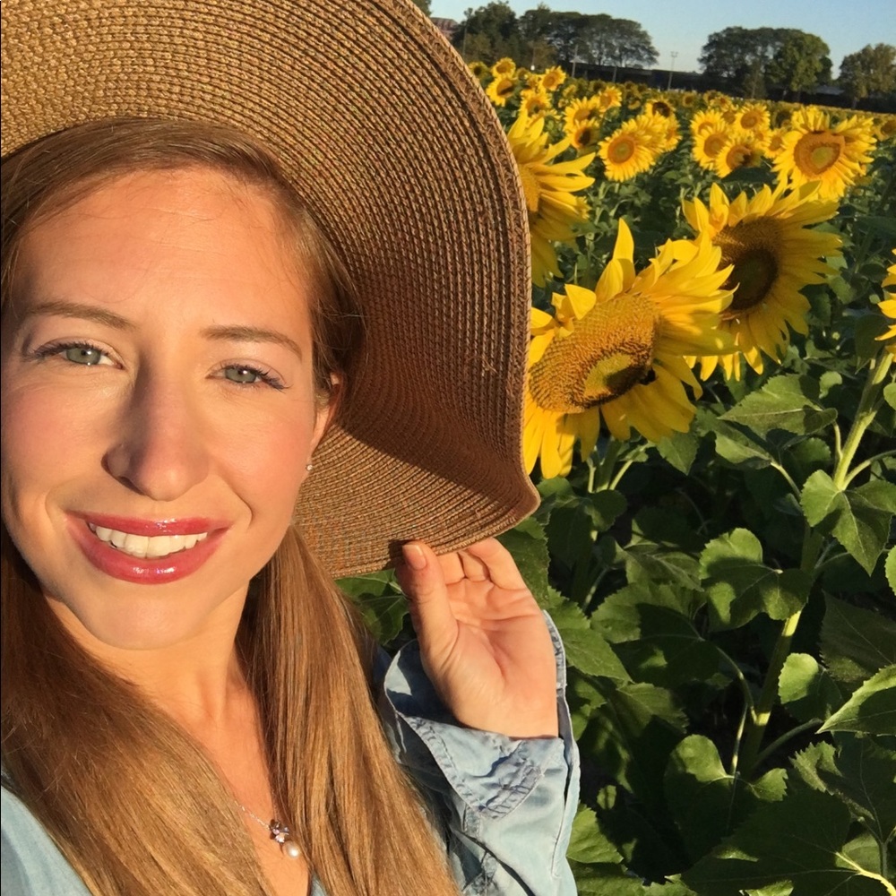Meet your Posher, Vanessa